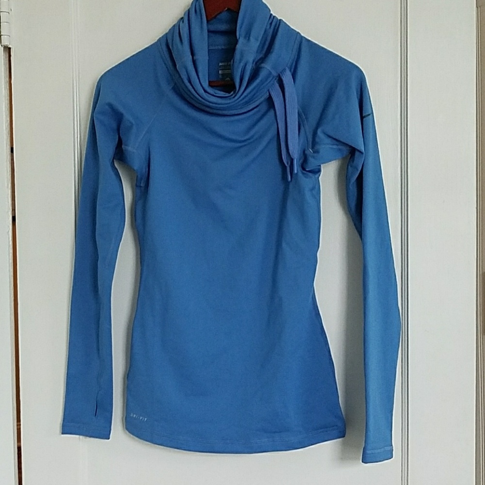 NWT Baby Blue Dri - Fit Nike long sleeve - Picture 1 of 3